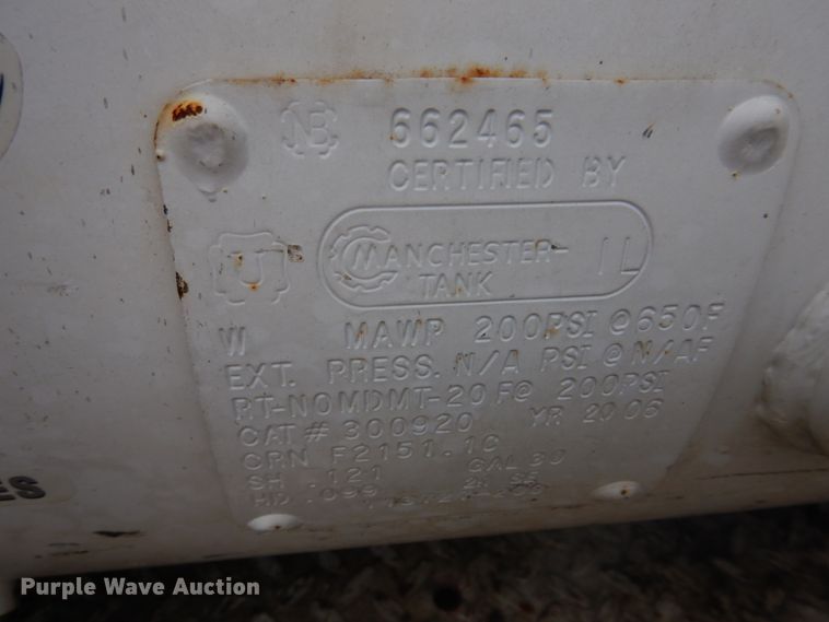 image for item IM9689 2002 Ford F550 Super Duty  utility / service truck