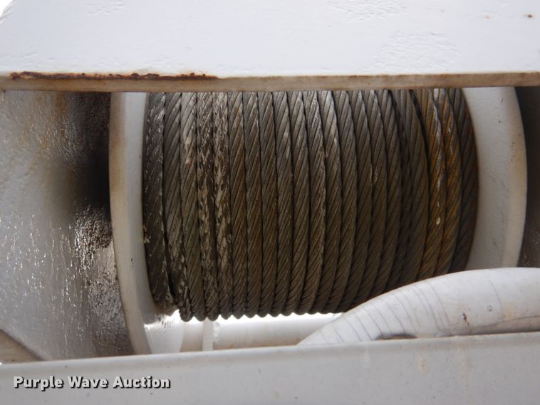 image for item IM9689 2002 Ford F550 Super Duty  utility / service truck