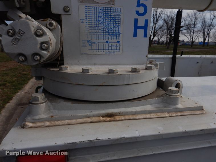 image for item IM9689 2002 Ford F550 Super Duty  utility / service truck