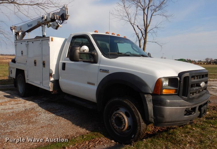 image for item IM9690 2006 Ford F550 Super Duty  utility / service truck