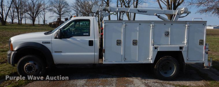image for item IM9690 2006 Ford F550 Super Duty  utility / service truck