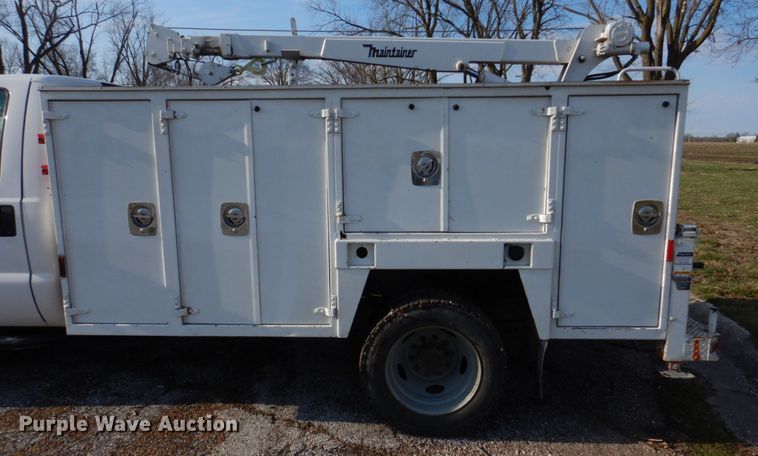 image for item IM9690 2006 Ford F550 Super Duty  utility / service truck