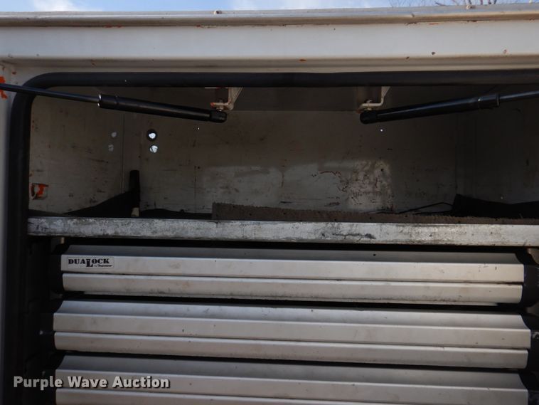 image for item IM9690 2006 Ford F550 Super Duty  utility / service truck