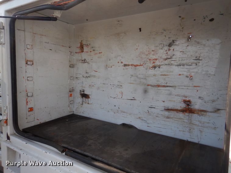 image for item IM9690 2006 Ford F550 Super Duty  utility / service truck