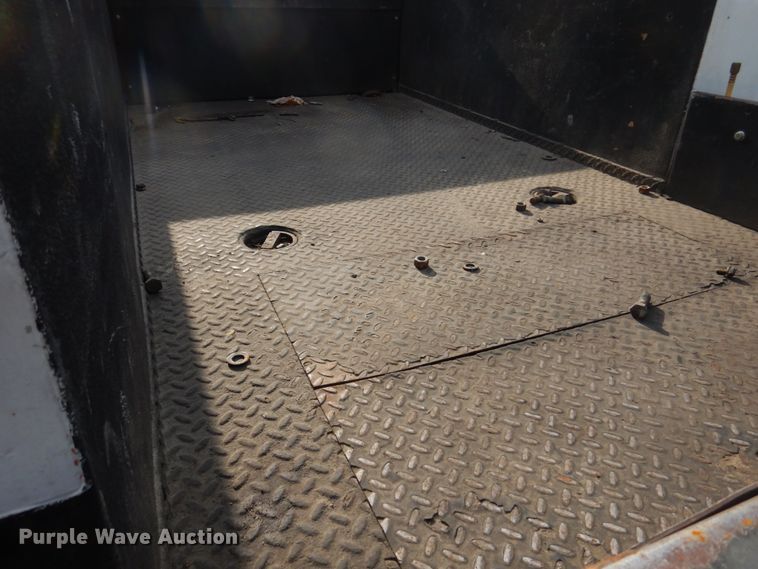 image for item IM9690 2006 Ford F550 Super Duty  utility / service truck