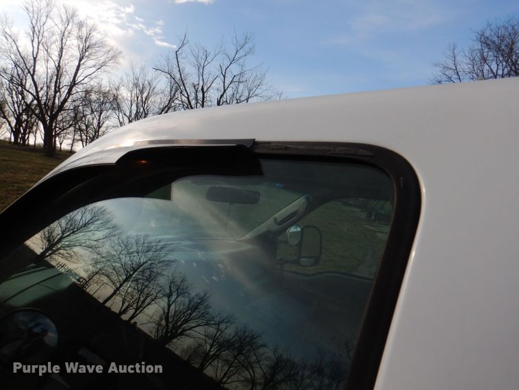 image for item IM9690 2006 Ford F550 Super Duty  utility / service truck