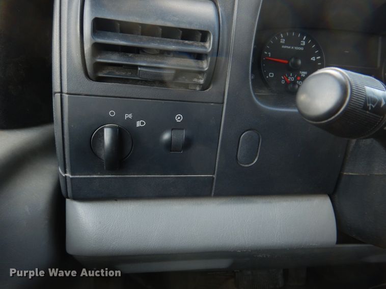 image for item IM9690 2006 Ford F550 Super Duty  utility / service truck