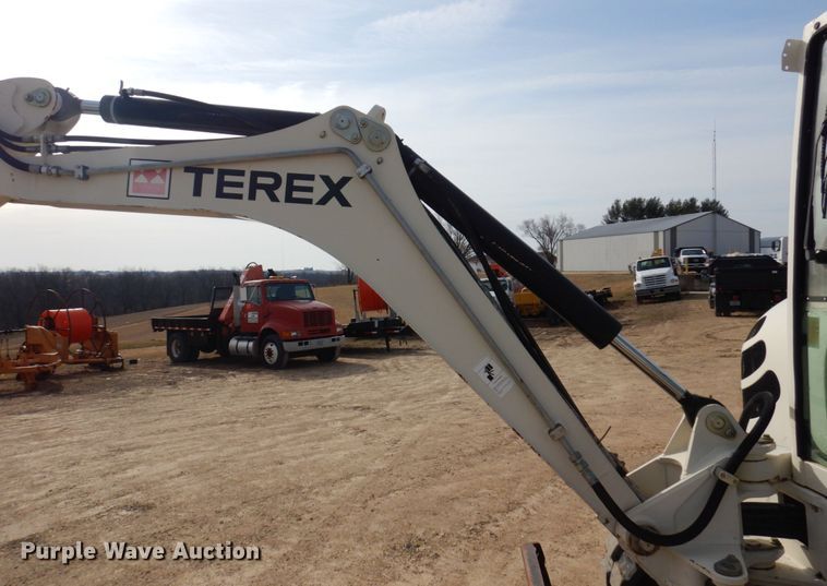 image for item IM9841 2007 Terex TC50  mini excavator