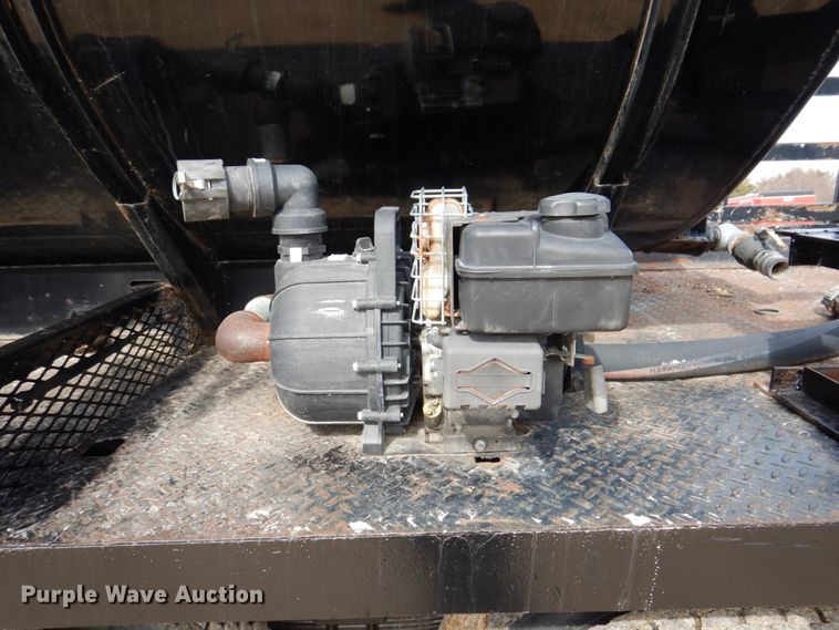 image for item IM9842 2010 International 7400  Crew Cab water truck