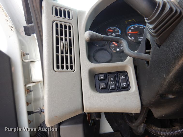 image for item IM9842 2010 International 7400  Crew Cab water truck