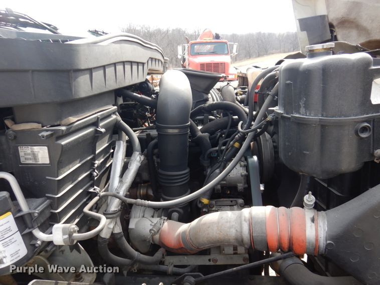 image for item IM9842 2010 International 7400  Crew Cab water truck