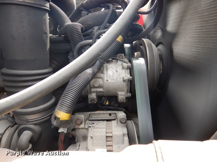 image for item IM9842 2010 International 7400  Crew Cab water truck