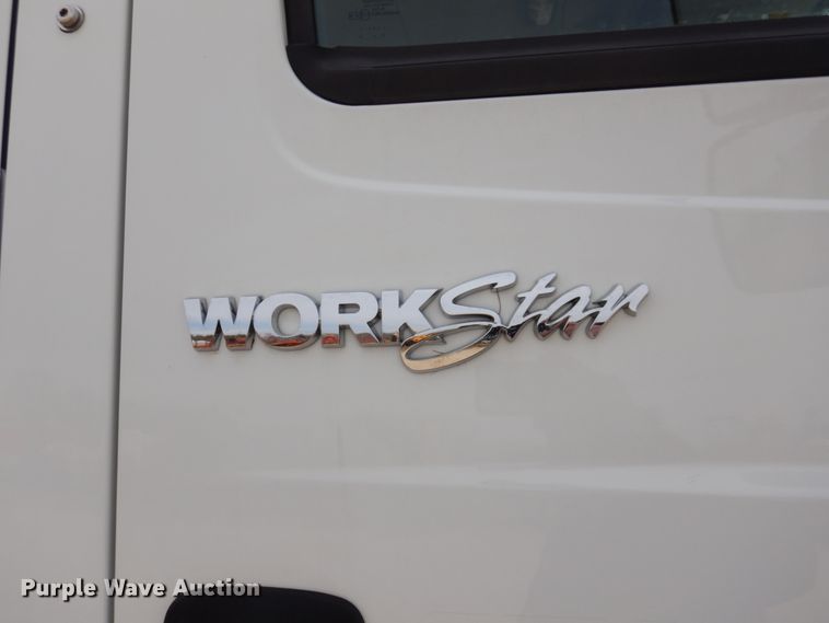 image for item IM9842 2010 International 7400  Crew Cab water truck