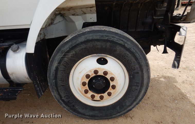 image for item IM9842 2010 International 7400  Crew Cab water truck