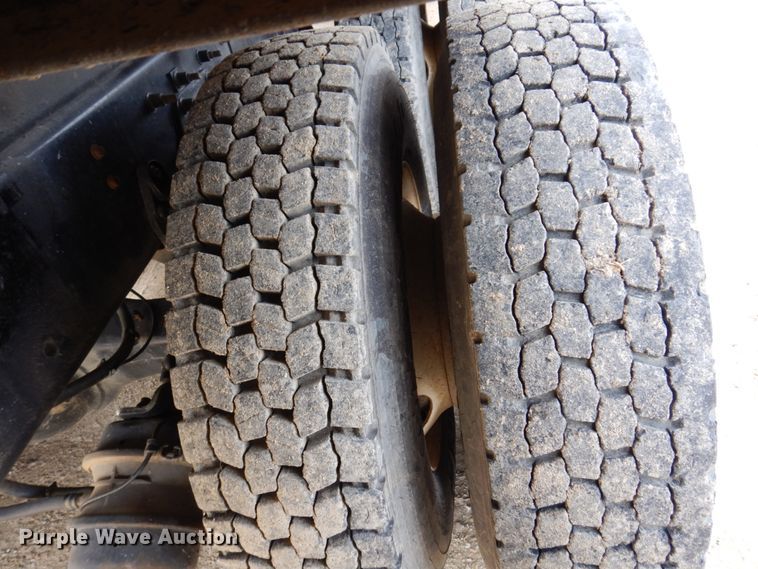 image for item IM9842 2010 International 7400  Crew Cab water truck