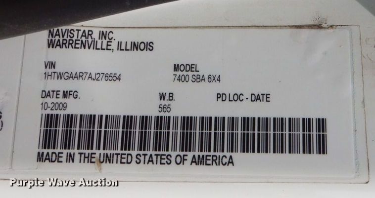 image for item IM9842 2010 International 7400  Crew Cab water truck