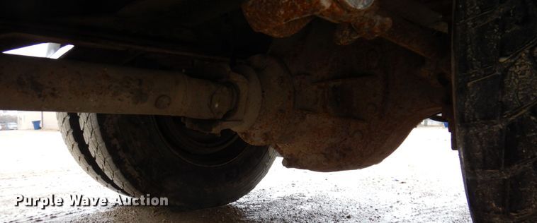 image for item IM9862 1999 International 4900  refuse truck