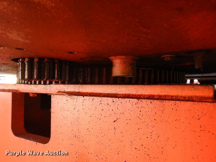 image for item IV9533 2000 JLG 800A  boom lift