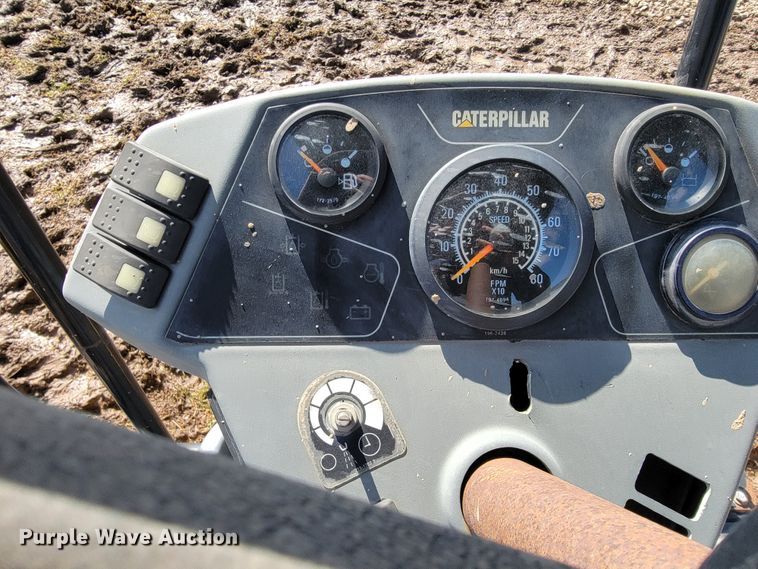 image for item JE9947 2007 Caterpillar CB-534D XW  double drum vibratory roller