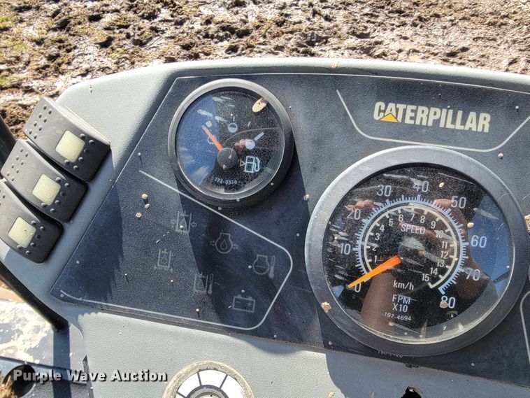 image for item JE9947 2007 Caterpillar CB-534D XW  double drum vibratory roller