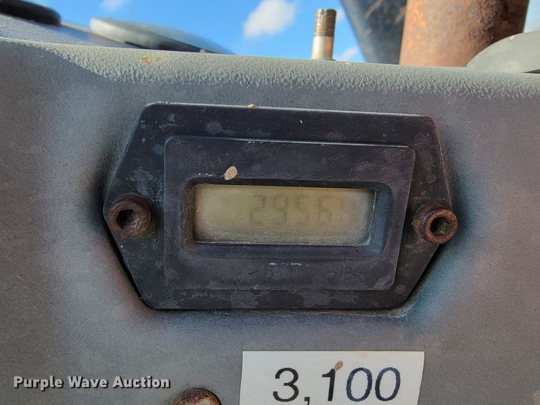 image for item JE9947 2007 Caterpillar CB-534D XW  double drum vibratory roller