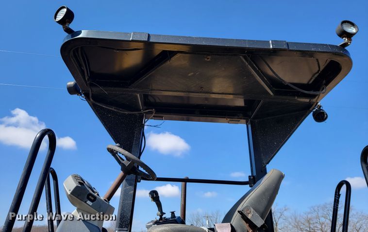 image for item JE9947 2007 Caterpillar CB-534D XW  double drum vibratory roller