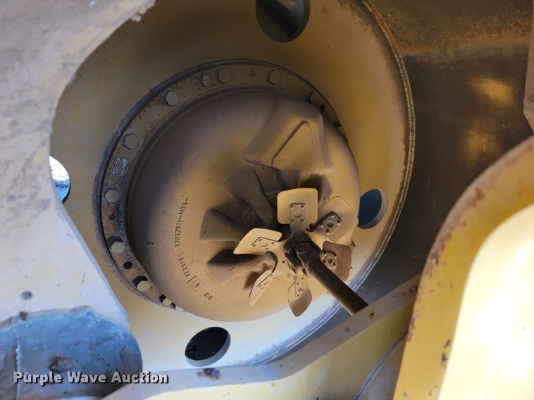 image for item JE9947 2007 Caterpillar CB-534D XW  double drum vibratory roller