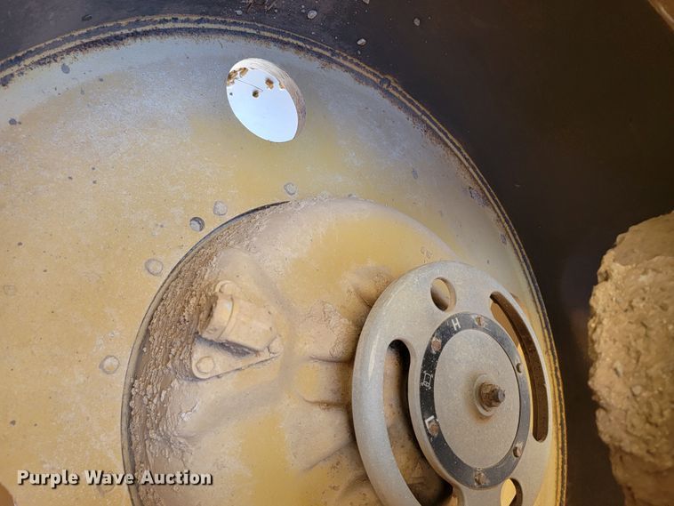 image for item JE9947 2007 Caterpillar CB-534D XW  double drum vibratory roller