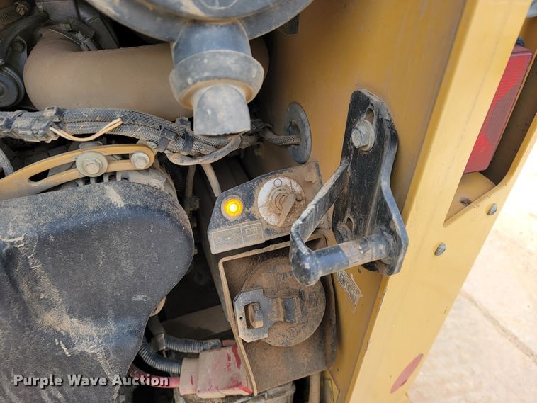 image for item JE9949 Caterpillar 299D2  tracked skid steer loader