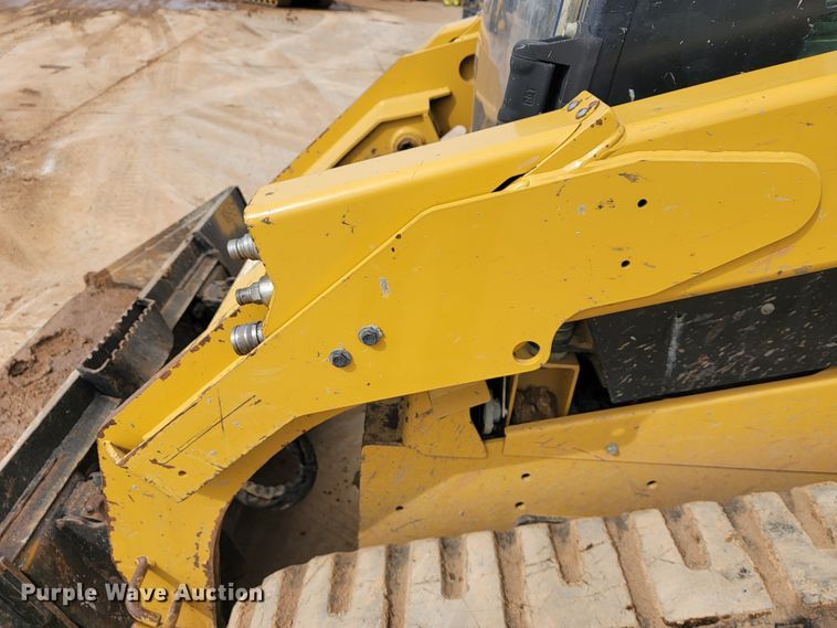 image for item JE9949 Caterpillar 299D2  tracked skid steer loader