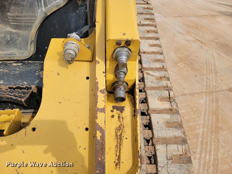 image for item JE9949 Caterpillar 299D2  tracked skid steer loader
