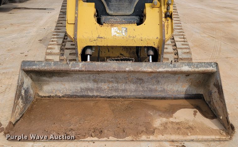 image for item JE9949 Caterpillar 299D2  tracked skid steer loader
