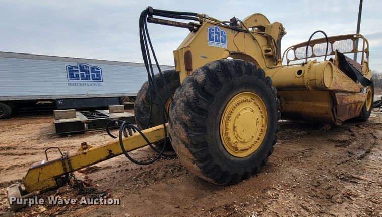 image for item JE9953 Caterpillar 631B  scraper