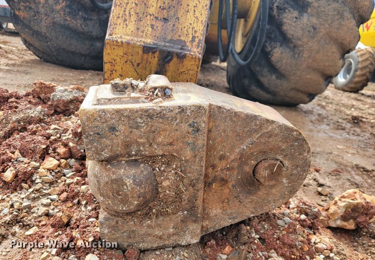 image for item JE9953 Caterpillar 631B  scraper