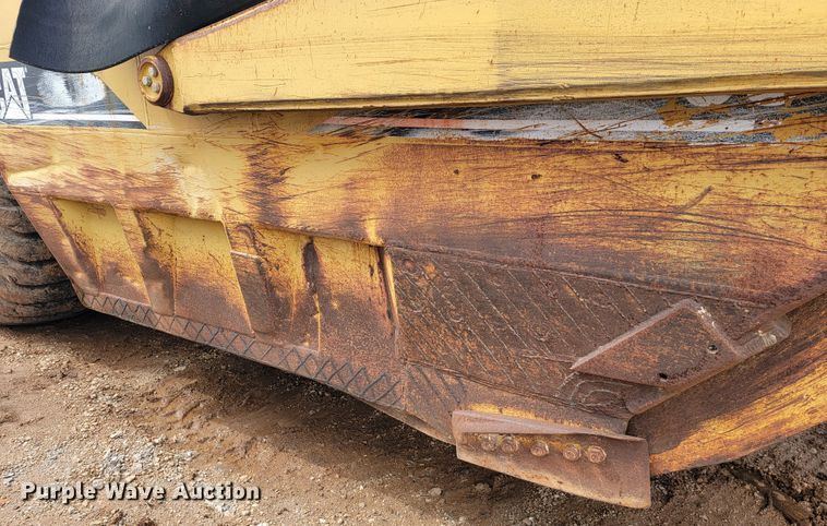 image for item JE9953 Caterpillar 631B  scraper