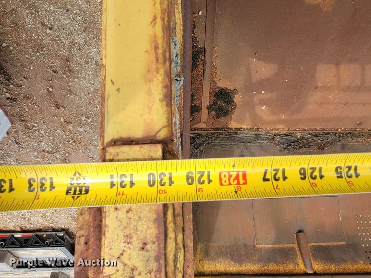 image for item JE9953 Caterpillar 631B  scraper