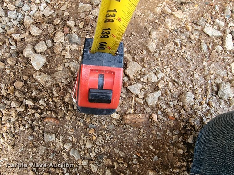 image for item JE9953 Caterpillar 631B  scraper