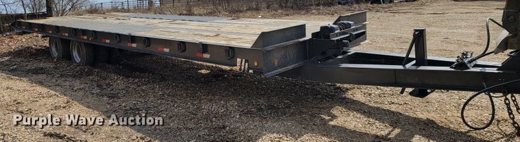 image for item JE9962 2002 Evaco  tilt deck equipment trailer