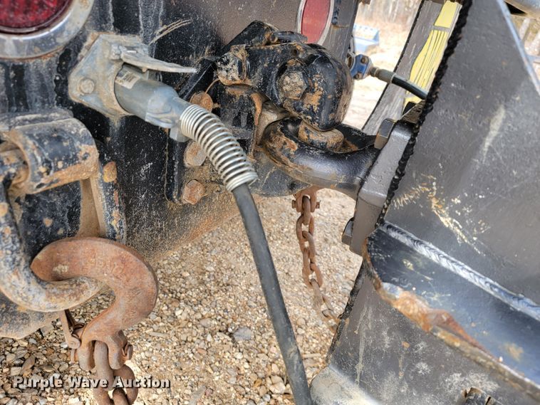 image for item JE9962 2002 Evaco  tilt deck equipment trailer