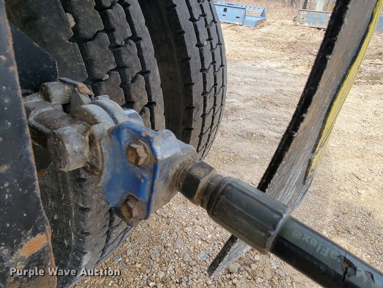 image for item JE9962 2002 Evaco  tilt deck equipment trailer