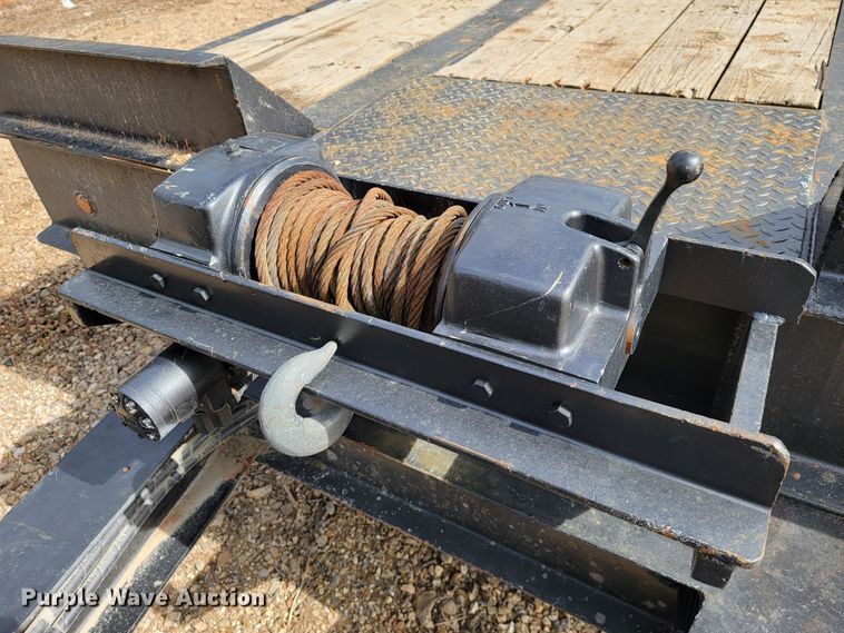 image for item JE9962 2002 Evaco  tilt deck equipment trailer