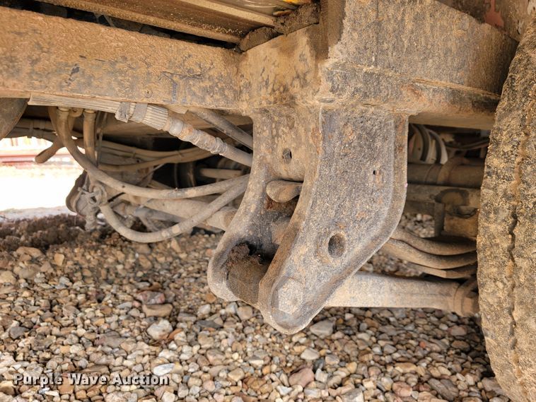 image for item JE9962 2002 Evaco  tilt deck equipment trailer