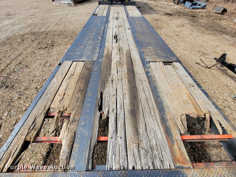 image for item JE9962 2002 Evaco  tilt deck equipment trailer