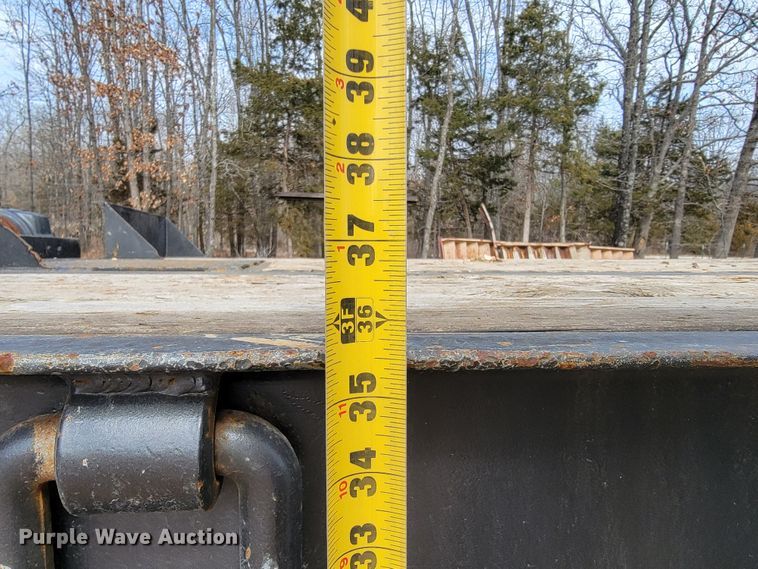 image for item JE9962 2002 Evaco  tilt deck equipment trailer