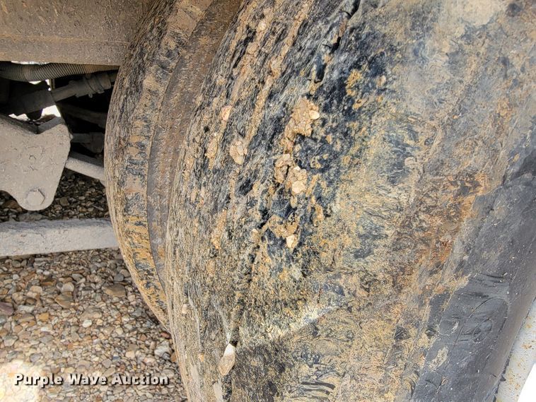 image for item JE9962 2002 Evaco  tilt deck equipment trailer