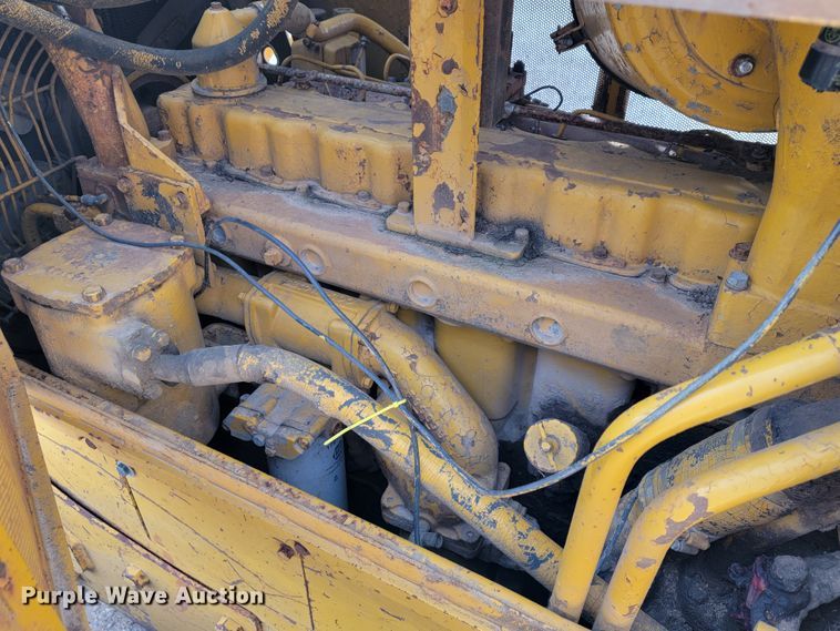 image for item JE9963 1969 Caterpillar D6C  dozer