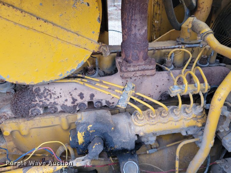 image for item JE9963 1969 Caterpillar D6C  dozer