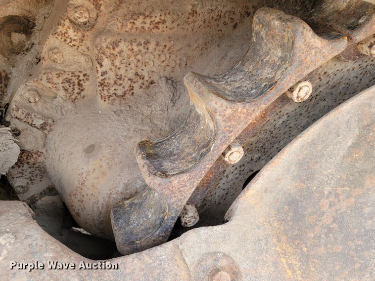 image for item JE9963 1969 Caterpillar D6C  dozer