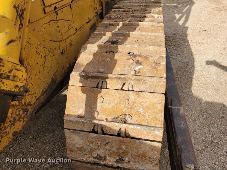 image for item JE9963 1969 Caterpillar D6C  dozer