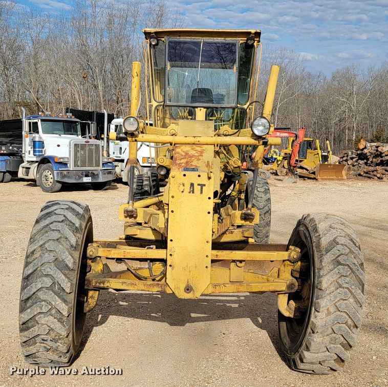 image for item JE9964 1979 Caterpillar 130G  motor grader